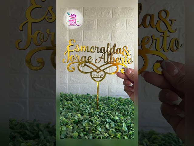 Vídeo relacionado con 2 piezas, Personalizado pastel topper con nombre y edad Decoración para tartas para niño y niña, Caligrafía, Feliz cumpleaños, Acrílico, Madera, Decoración de la mesa, de tarta, Ducha de bebés, Bodas