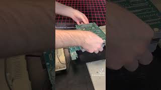 Atari 400 RAM replacement.  DIY repair.