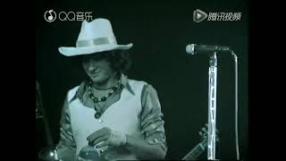 Pequeño discurso antes de "Que no sepa tu mano izquierda.." del Viaje A Ninguna Parte 2004