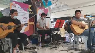 Download lagu Empat Dara Haa Masuk - Live Busking At GM Klang mp3