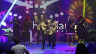 Omanchala African Praise Medley - Emma Sings