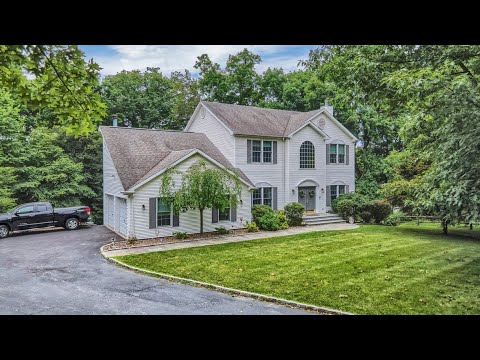Real Estate Video Tour | 10 Valerie Ct, Buchanan, NY, 10511 | Westchester County, NY