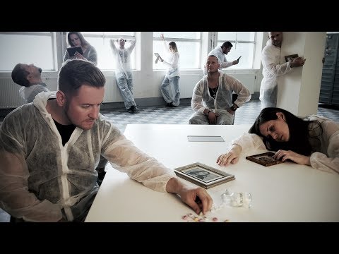 DENIZ - Lállálá (Official Music Video)