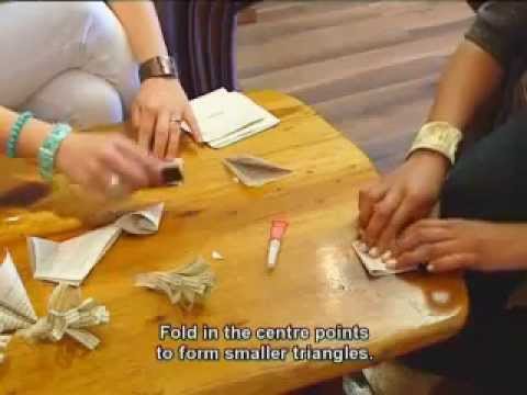 PASELLA TAFEL ORIGAMI FLOWERS