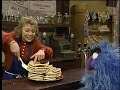 Classic Sesame Street Merry Eats 40 Pancakes