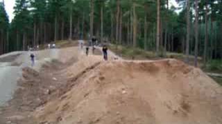 preview picture of video 'forres dirt jumps'