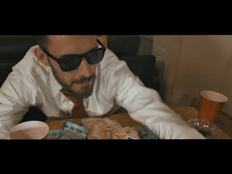 116 Black Daniels - Donne le Biff