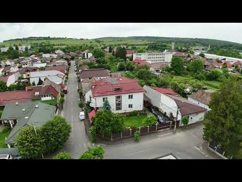 Vila distinctiva,2 intrari separate:locuire multifamiliala,activitati multidisciplinare,Bogatei,Targu Mureș — Video