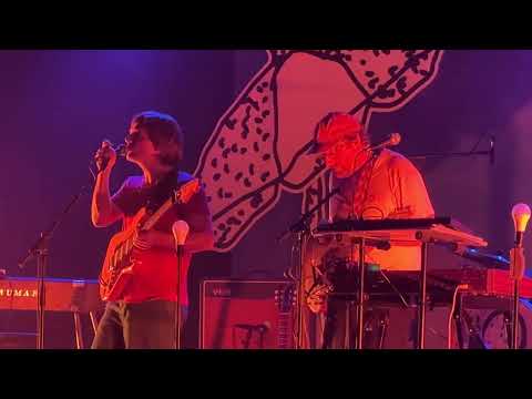 Die Höchste Eisenbahn - Gitarre Ärztin Blau - Live @ Grosse Freiheit 36, Hamburg - 11/2025