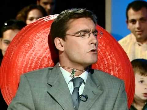 Nous C Nous - Faux Débat - Les Chapeaux.avi