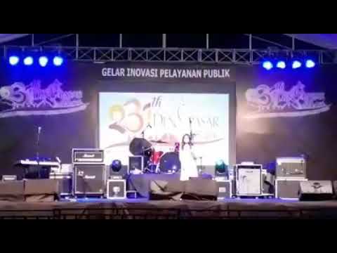 Vania Sakanti di Lumintang 2