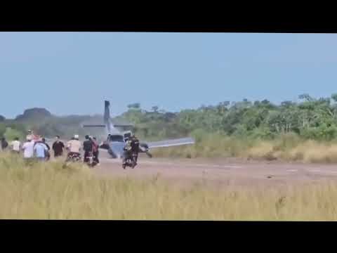 BENI: DRAMÁTICO ATERRIZAJE EN SANTA ANA DE YACUMA.