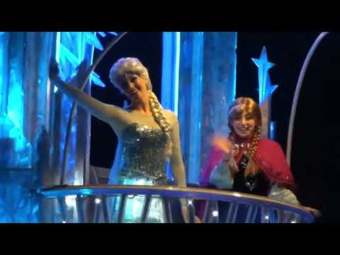 20160502 0507 DLR17 Just a little bit PAINT THE NIGHT