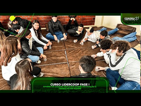 Jovens da Coagru refletem sobre Motivação e Trabalho em Equipe