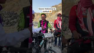 Download lagu MasyaAllah kakek ini gowes naik sepeda dari Indonesia ke makkah😍 #makkah #gowes #indonesia #mekkah mp3