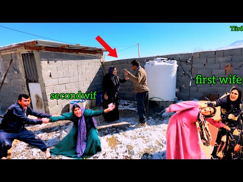 معجزه، Heshmat is Exhausted!  Labor Work & Dealing with Wife Drama