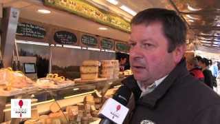 preview picture of video 'Fromagerie Michelin - Marché de Divonne les Bains - Festival Gourmandiv''