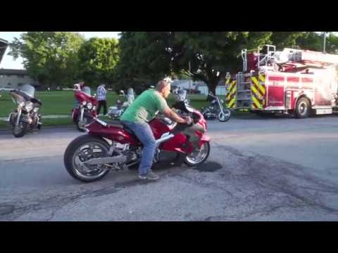 Rock 'n Wheels® Highlights 6/2/16-Heartache Tonight/Hot Wings Night