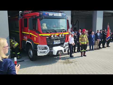 Jan Wołejszo chrzestnym wozu OSP Gościno