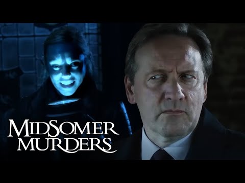 The Christmas Haunting | FULL EPISODE | Season 16 | Episode 1 | Midsomer Murders