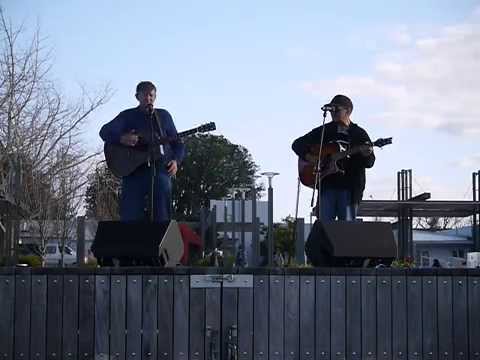 Te Puke Highway Song Contest - Dan Woolston and Rangi