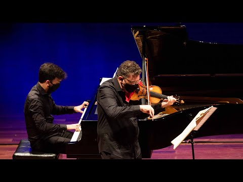 Emmanuele Baldini, violino e Lucas Thomazinho, piano