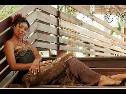 Tanya St Val  - Metew' cool