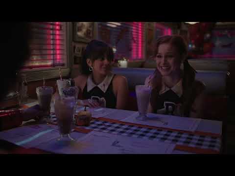 Evelyn Finds Out About Cheryl and Toni Riverdale 7x11