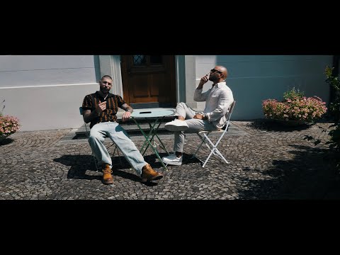 Xia - Back To The Future Feat. Fiatal Veterán (Official Video)