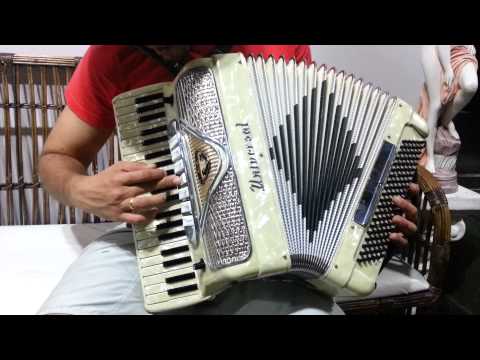 Acordeon Universal a venda www.sanfonia.com