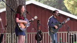Comin' Undone - Sarah Jarosz at Strawberry 2017