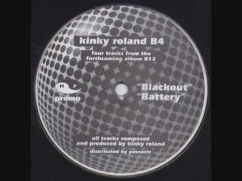 Kinky Roland b4 bungee