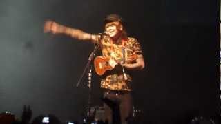 First Dance - Never Shout Never (11.11.2012 - Santiago, Chile)