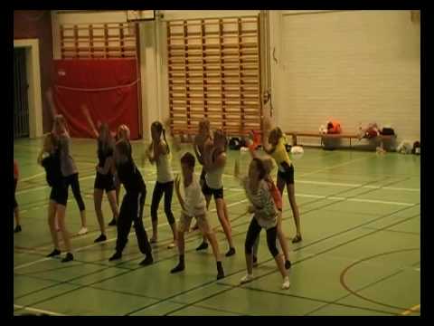 Bröderna Biff dansar Modern Dans