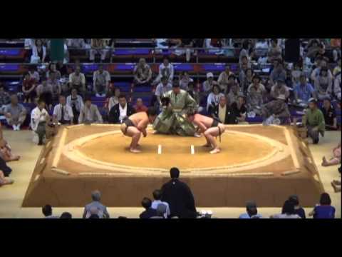 Kawabata vs Takanoyama Day 2 Sumo Nagoya Basho July 2014