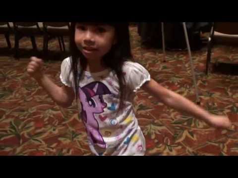 A trip to Eaglequest part 3:  Nelly with the camera.