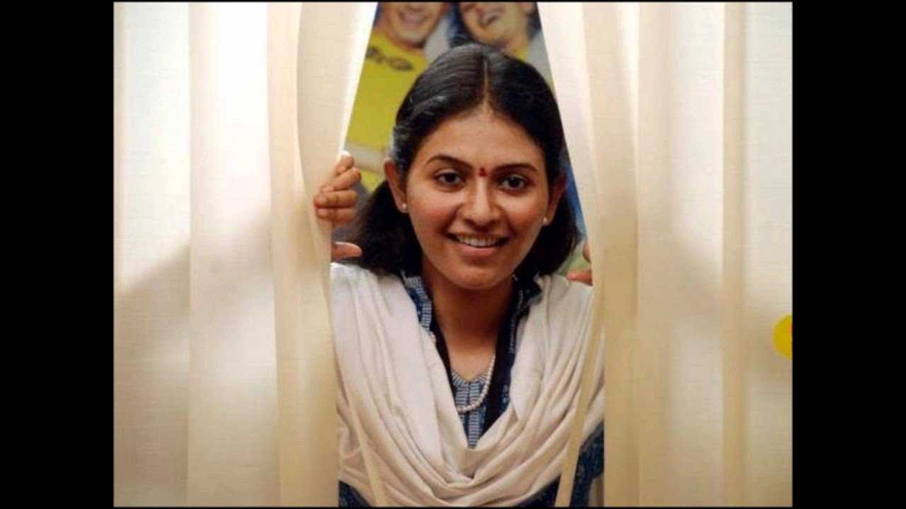 En Idhayam Song Lyrics | Kangalin Vaarthaigal | Unnikrishnan