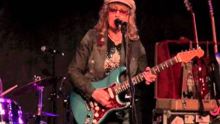 DEBBIE DAVIES - "CAN'T GO ON THIS WAY"