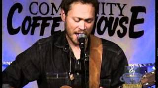 Andrew Peterson sings &quot;World Traveler&quot;