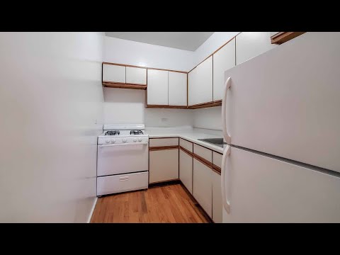 Tour a Buena Park 1-bedroom a short walk from Target and Jewel-Osco Tour a Buena Park 1-bedroom a short walk from Target and Jewel-Osco