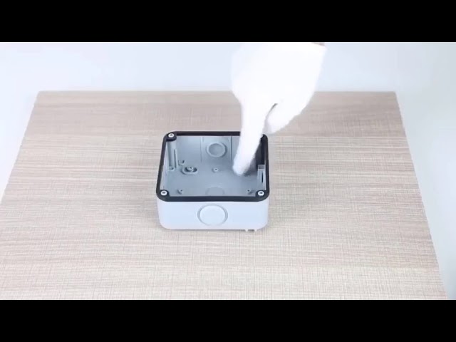 علبة حماية IP66  لحماية الافياش والمفاتيح من الغبار والمطر للاستخدام الخارجي