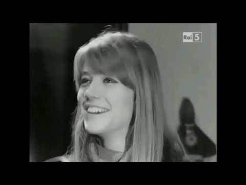 Françoise Hardy consulte une voyante