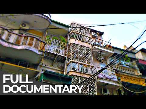 Tunnel Houses: Living in an Ultra-thin Tube (Habitats of the World: Vietnam)