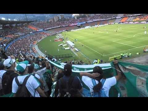 "Frente Radical en la loma sept-04-2011 Full HD" Barra: Frente Radical Verdiblanco &bull; Club: Deportivo Cali &bull; País: Colombia