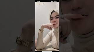 Download lagu Video Live Hot Siva Jilbob Karyawan Bank BNI Bikin Pengen mp3