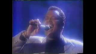 Luther Vandross: &quot;Never Let Me Go&quot; (Live at Arsenio Hall)