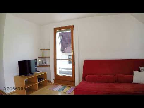 ST-166306 - Sonnige Wohnung mit traumhaftem Blick und zwei Balkonen in Stuttgart Süd