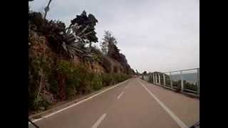 preview picture of video 'Arma di Taggia Riva Ligure Santo Stefano al Mare ciclisti in pista .wmv'