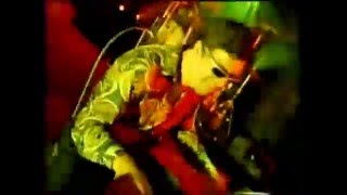 Tu me disparas balas Music Video