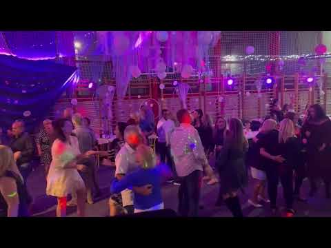 Visszhang Zenekar - Pop/Rock/Mulatós Mix (LIVE)